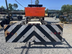 1995 FORD F800 Attenuator Truck - Image 8