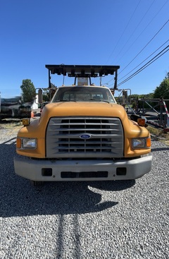 1995 FORD F800 Attenuator Truck - Image 7
