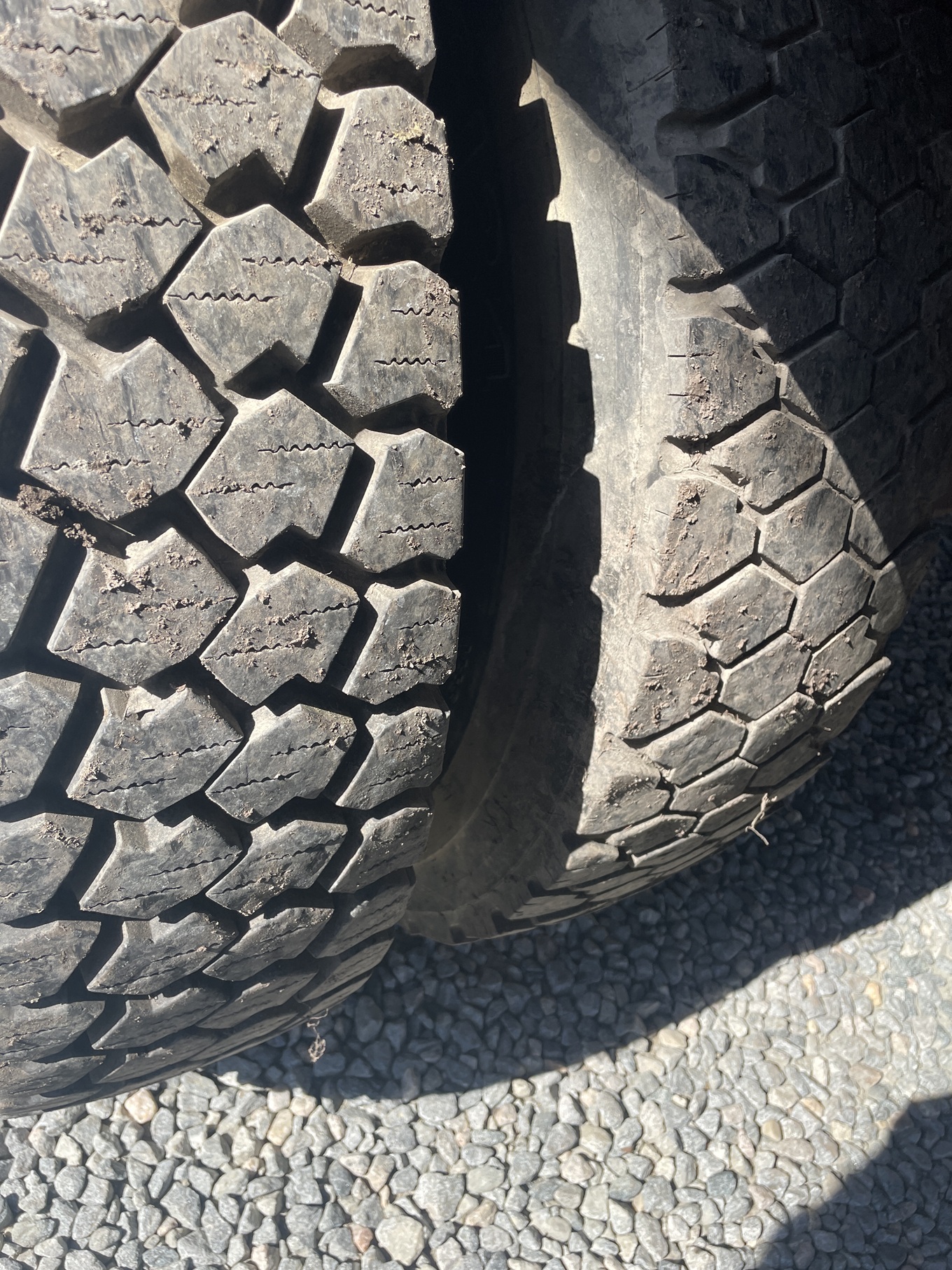 1995 FORD F800 Attenuator Truck - view 20 of 21