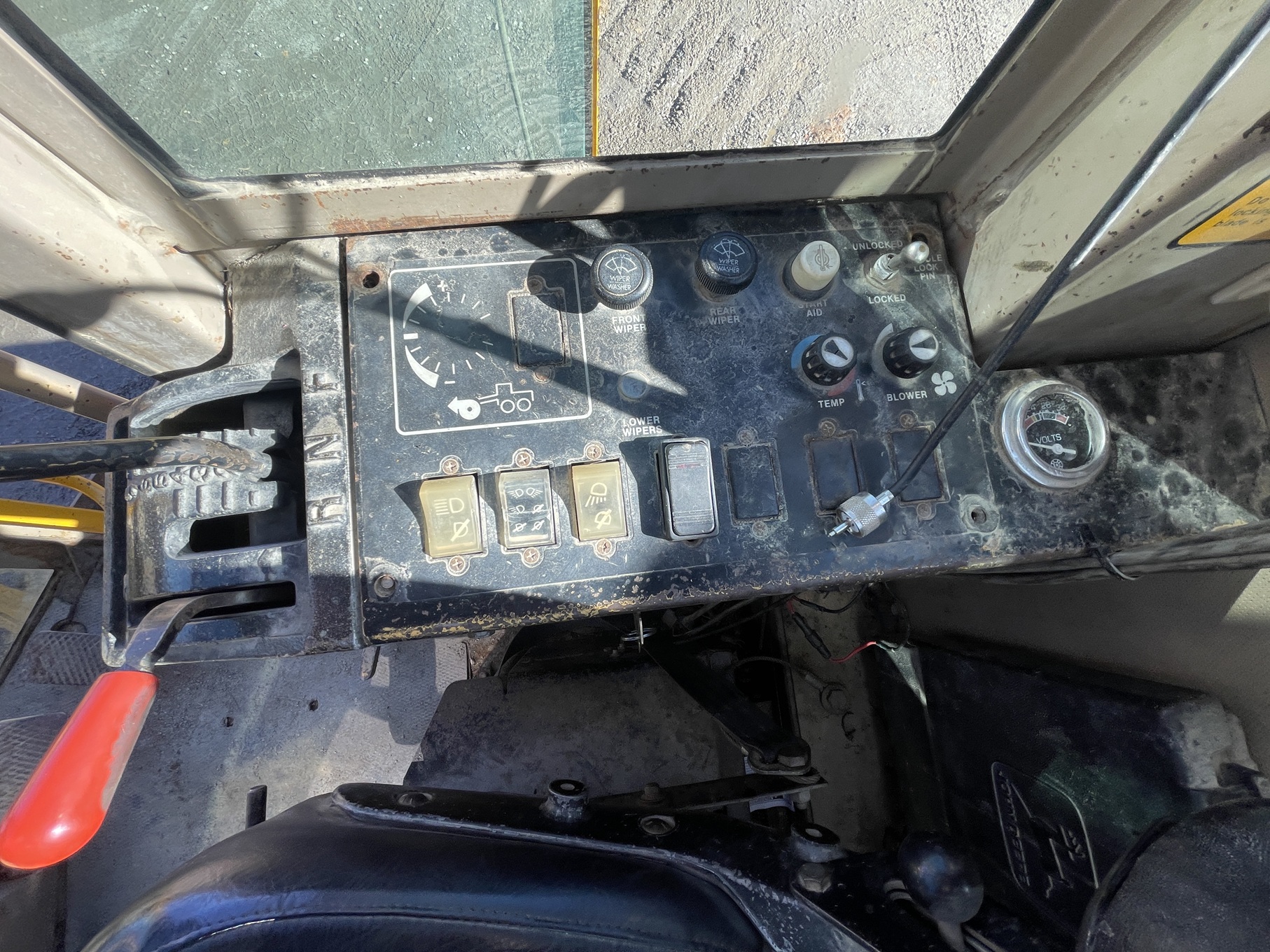 1994 JOHN DEERE 670B - view 10 of 34