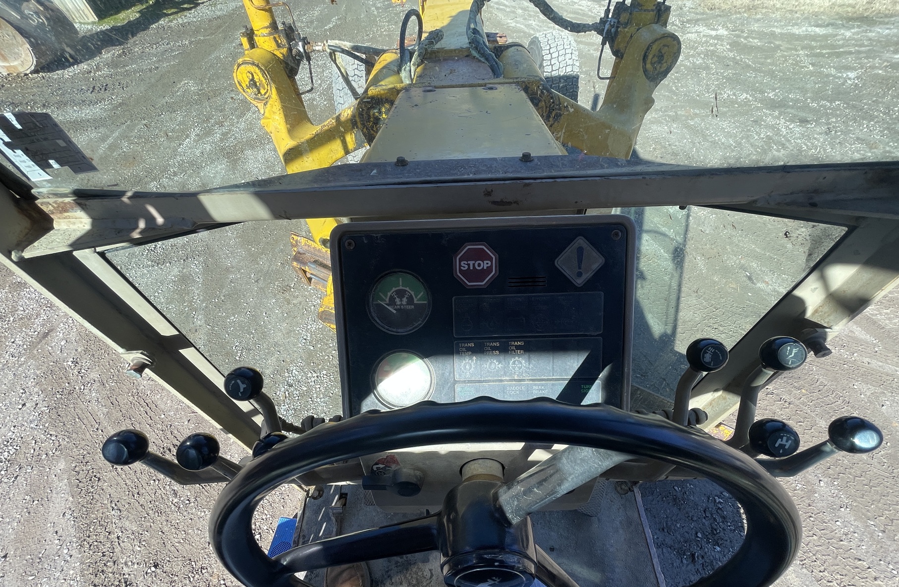 1994 JOHN DEERE 670B - view 15 of 34