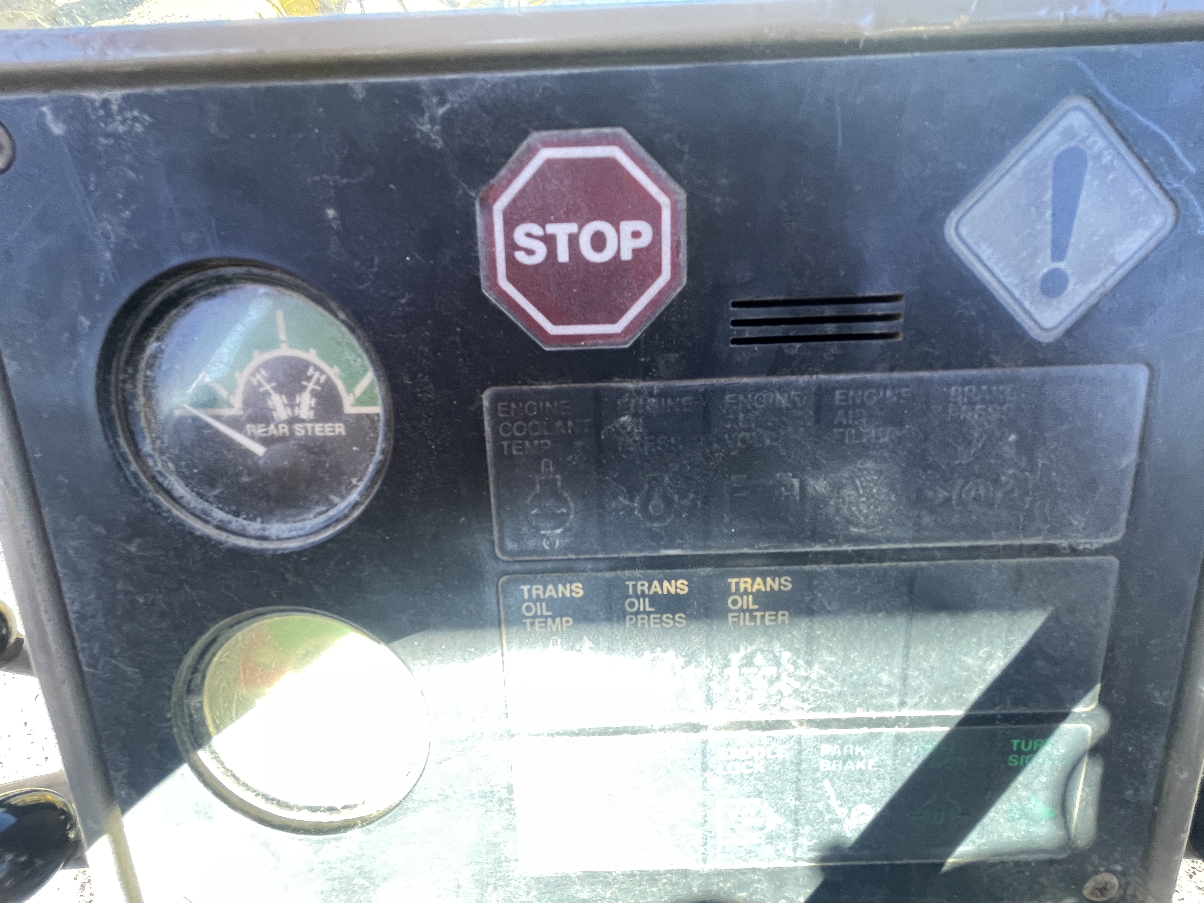 1994 JOHN DEERE 670B - view 11 of 34