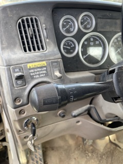 2009 STERLING A9500 - Image 11