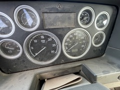 2009 STERLING A9500 - Image 12