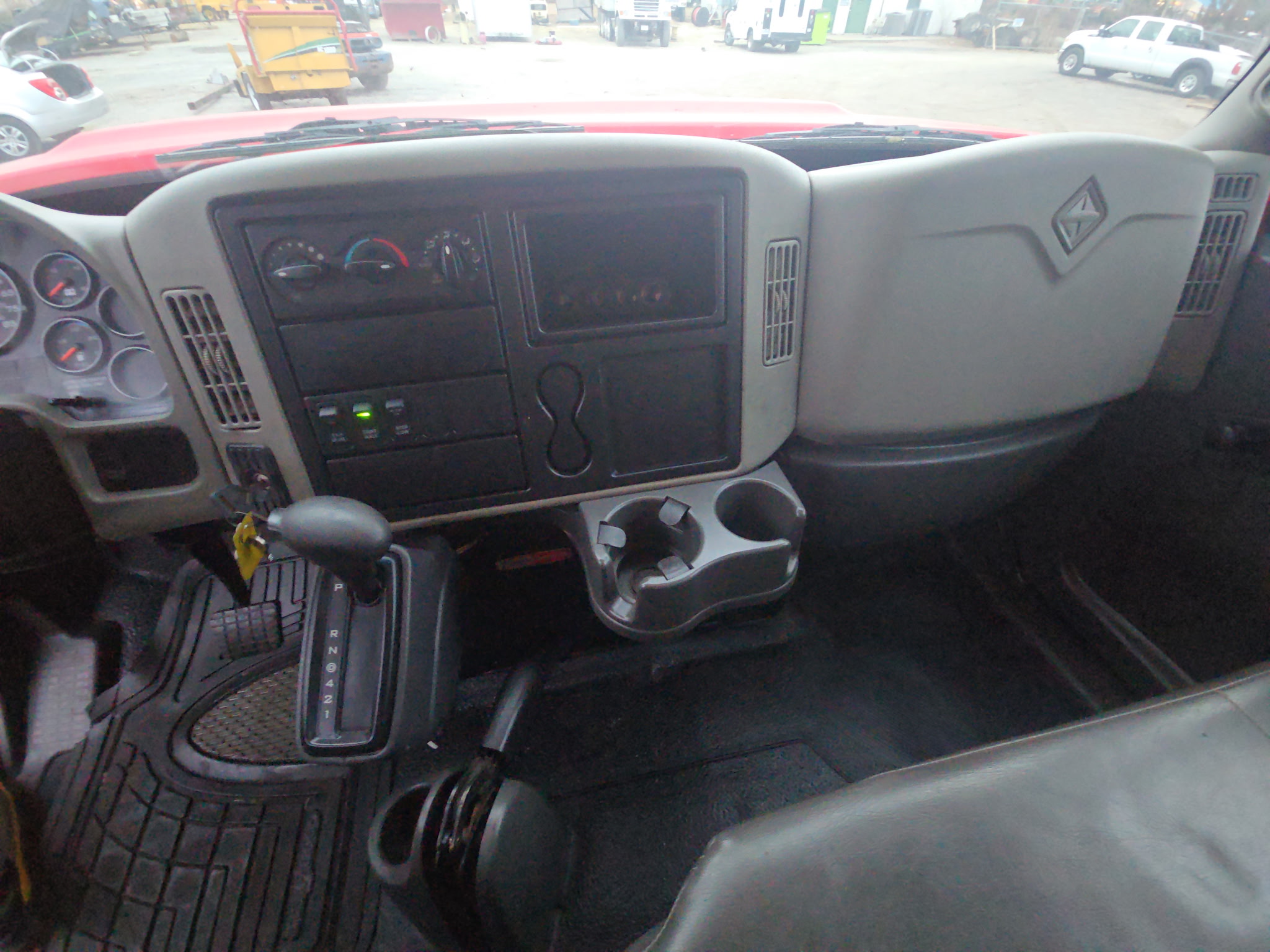 2015 INTERNATIONAL TerraStar - Image 5