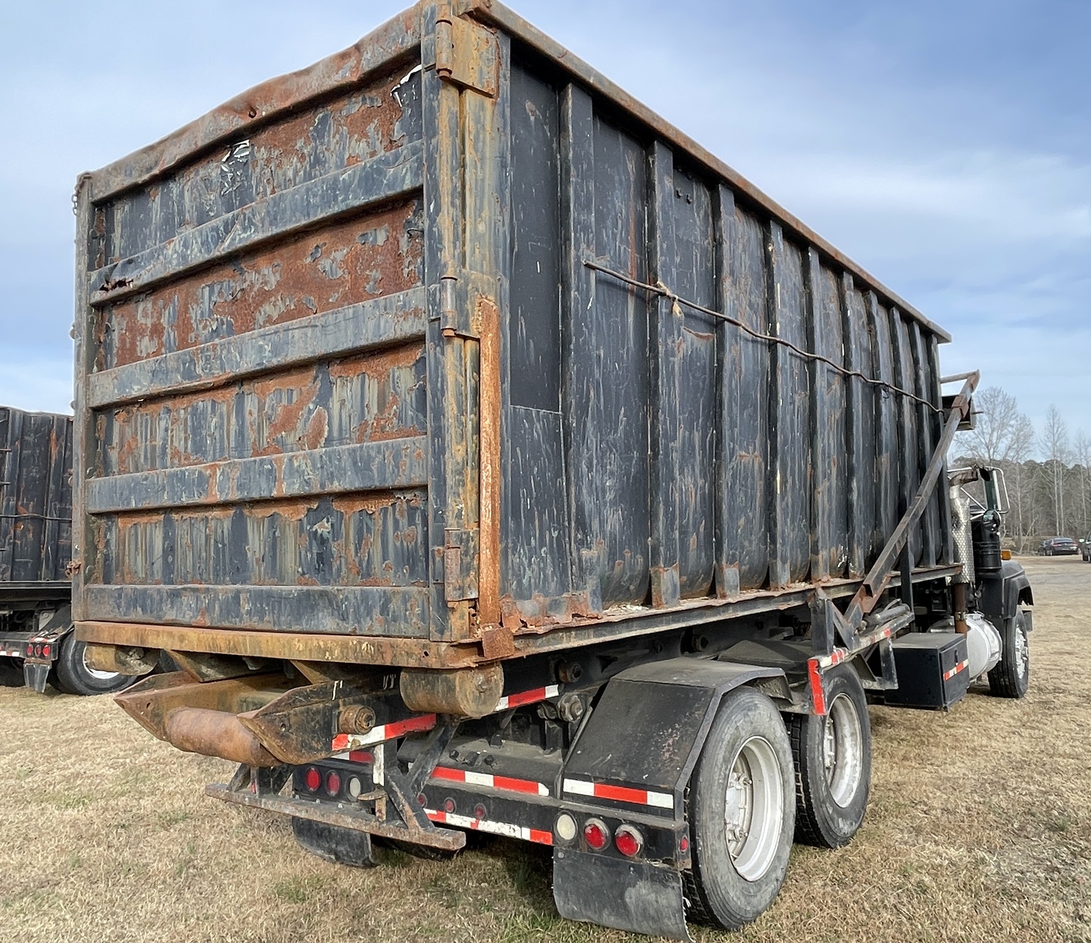 1992 MACK RD - Image 3