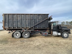 1992 MACK RD - Image 2