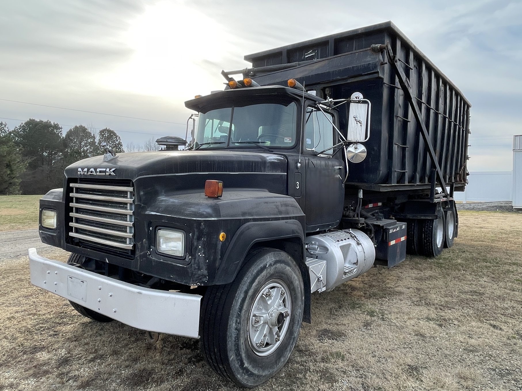 1992 MACK RD - view 7 of 46