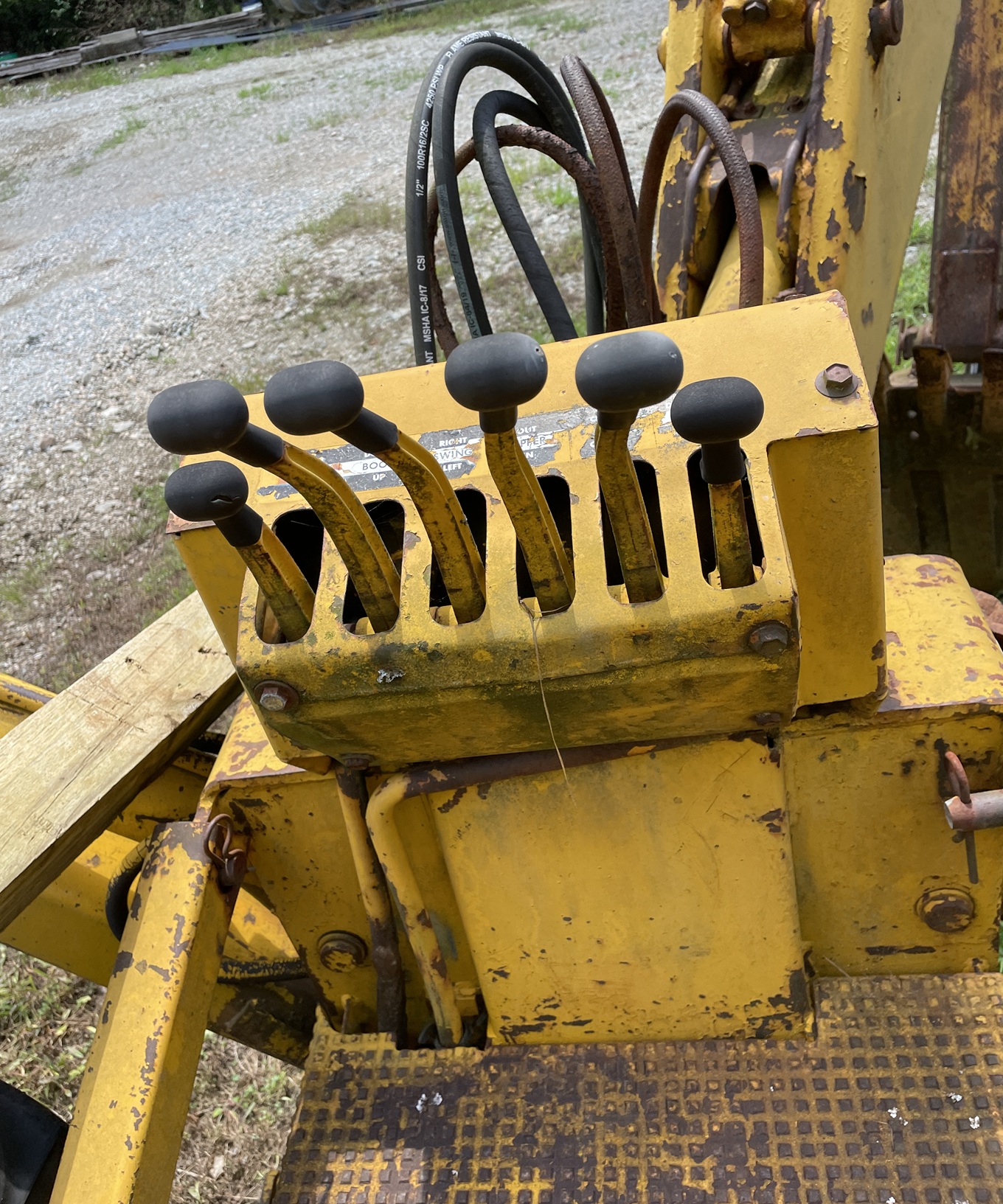 1969 MASSEY FERGUSON MF40 - view 9 of 23