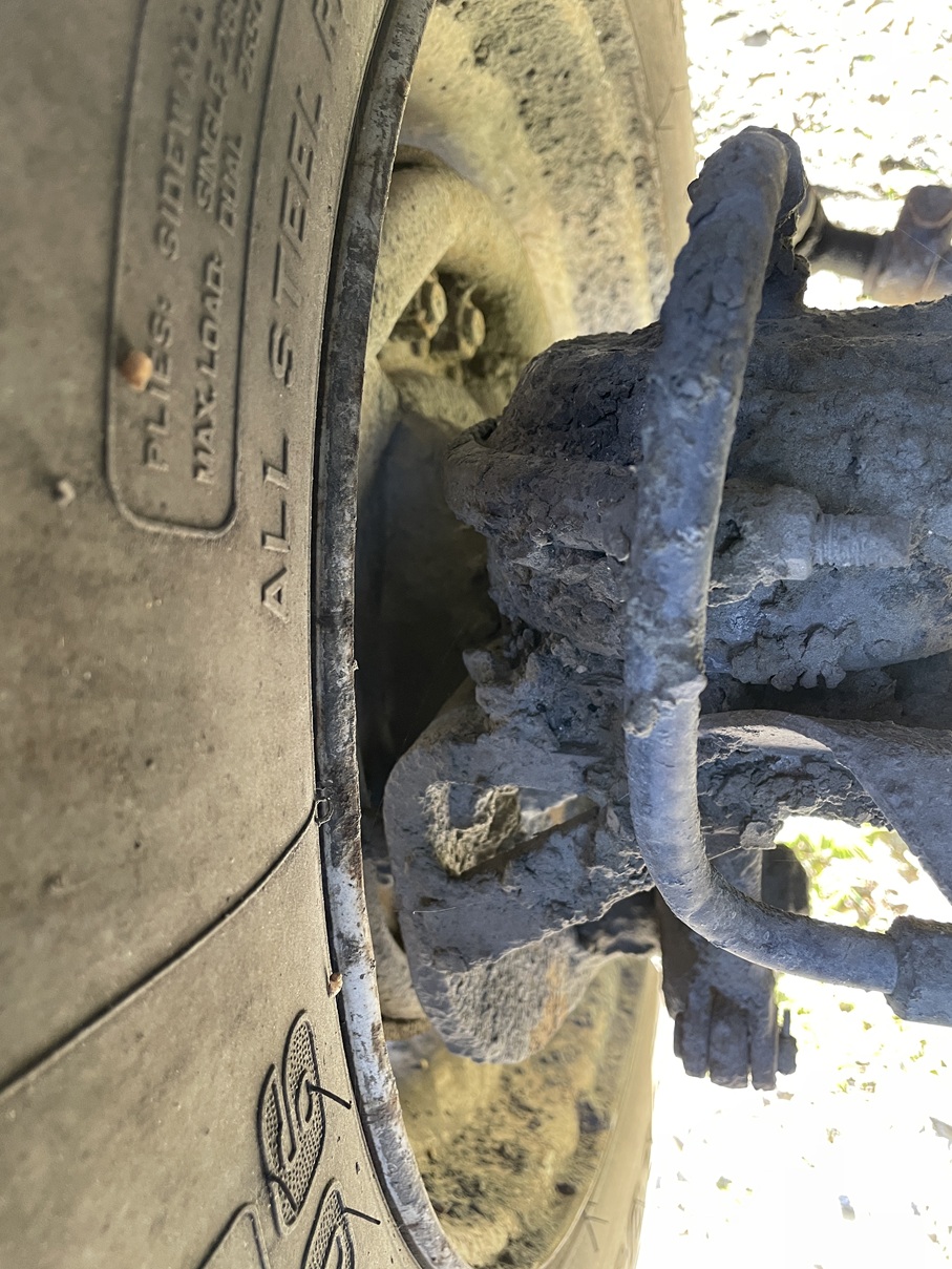 1986 GMC Brigadier Dump Truck - view 17 of 21