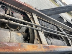 2001 MACK RD688s Roll Off - Image 35