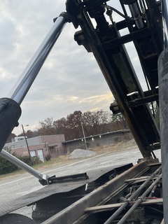 2001 MACK RD688s Roll Off - Image 36