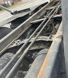 2001 MACK RD688s Roll Off - Image 38