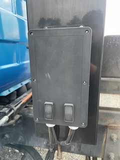 2001 MACK RD688s Roll Off - Image 43