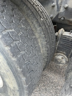 2001 MACK RD688s Roll Off - Image 54