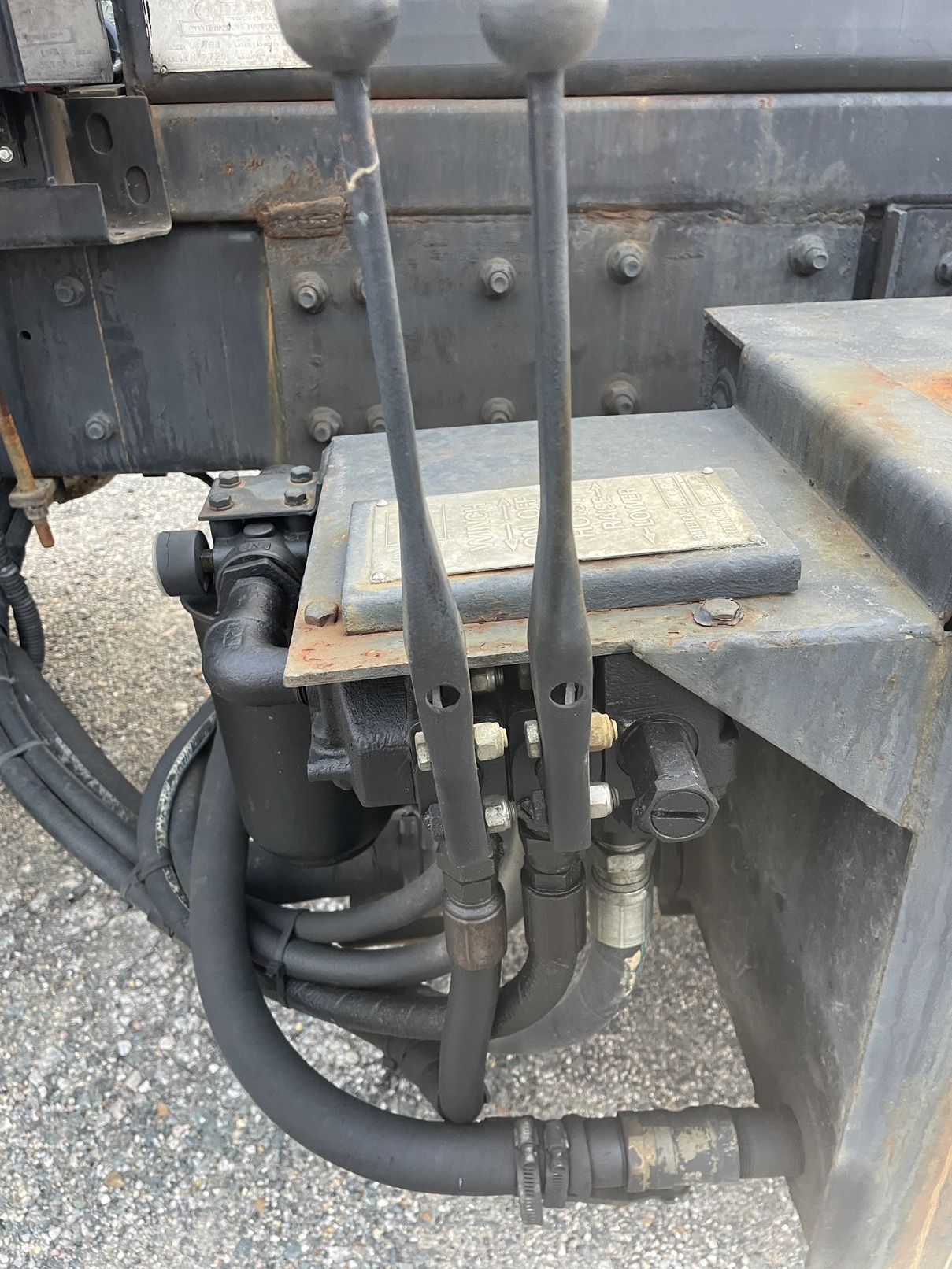 2001 MACK RD688s Roll Off - Image 49