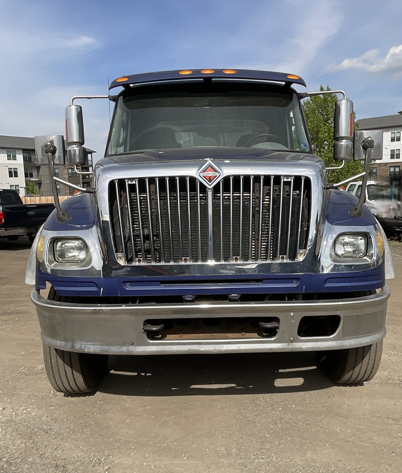 2005 INTERNATIONAL 7600 - view 9 of 43