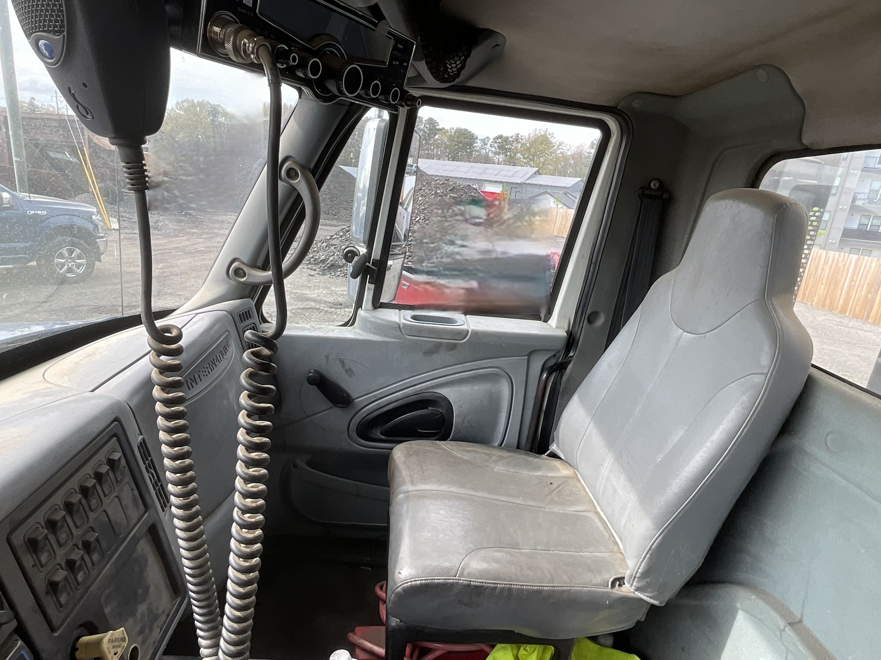 2005 INTERNATIONAL 7600 - view 14 of 43