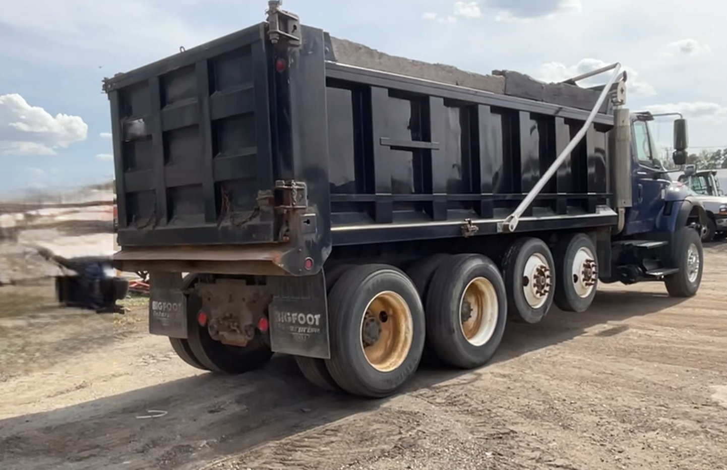 2005 INTERNATIONAL 7600 - view 4 of 43