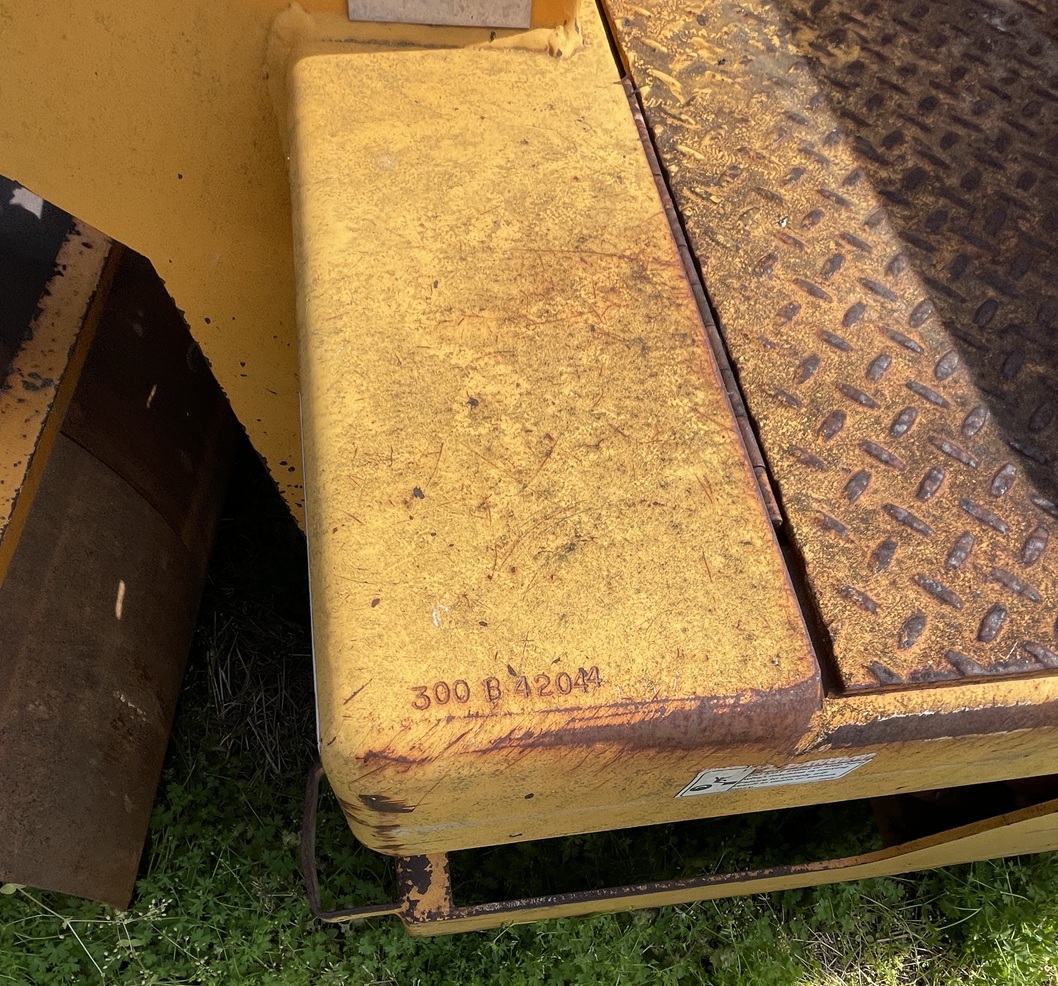 2004 LEEBOY 300B - view 11 of 14