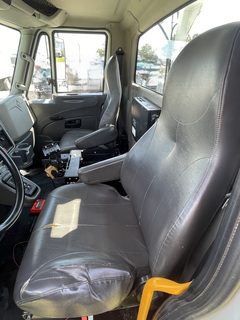 2013 INTERNATIONAL 4300 Utility Bucket - Image 19