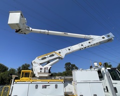 2013 INTERNATIONAL 4300 Utility Bucket - Image 9