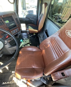 2013 MACK CHU Pinnacle - Image 14