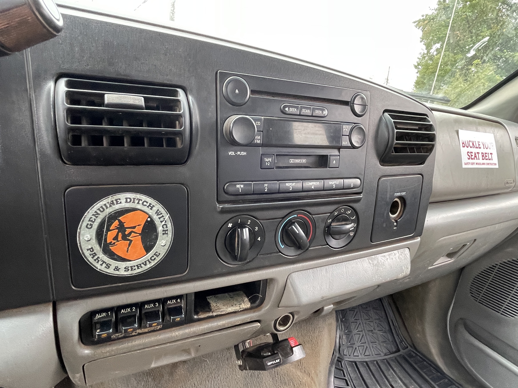 2006 FORD F550 Supercab - Image 15