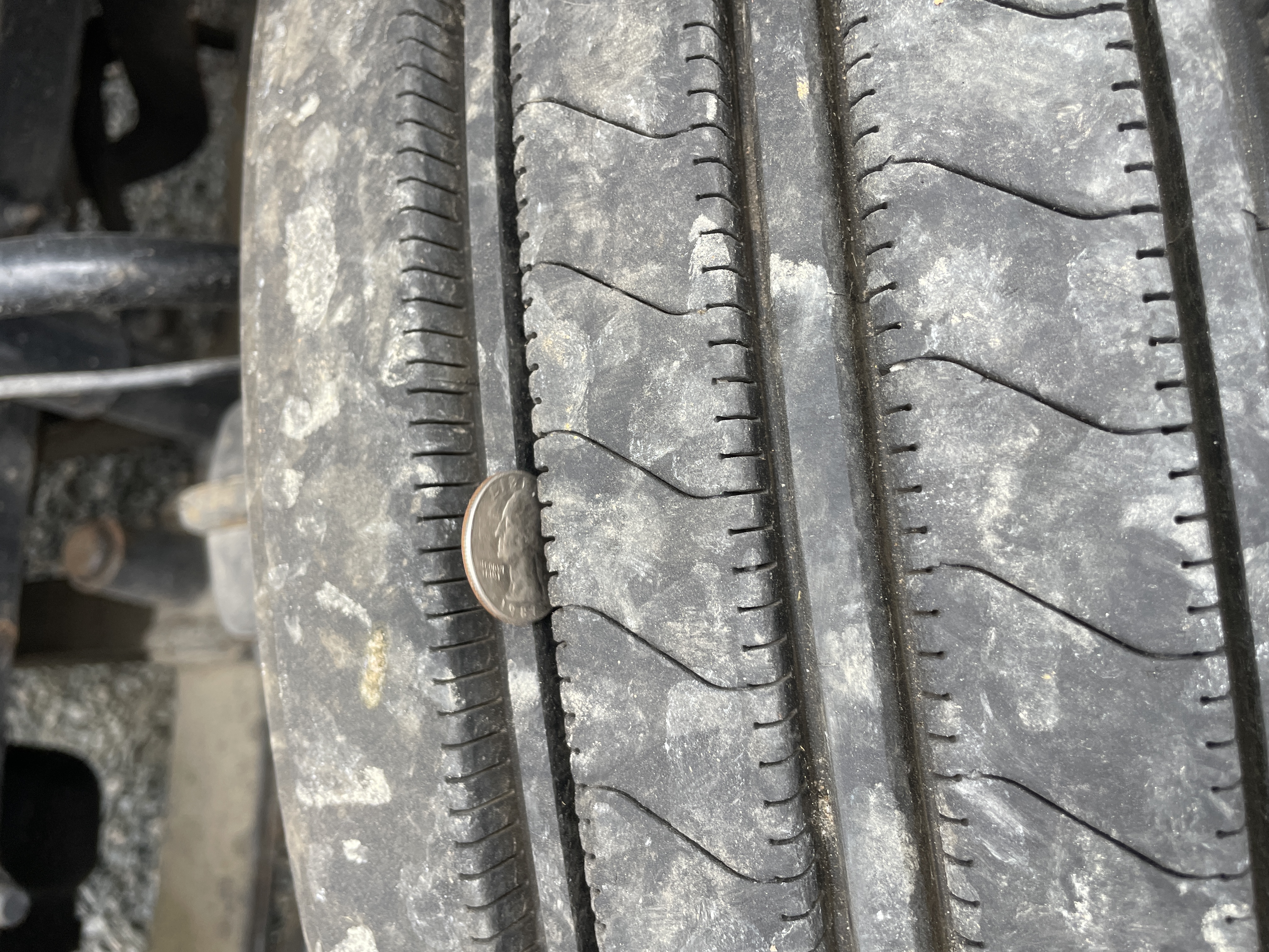 2013 FREIGHTLINER Cascadia Septic Truck - Image 37