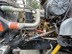 1998 PETERBILT 330 - Image 28