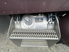 1998 PETERBILT 330 - Image 32