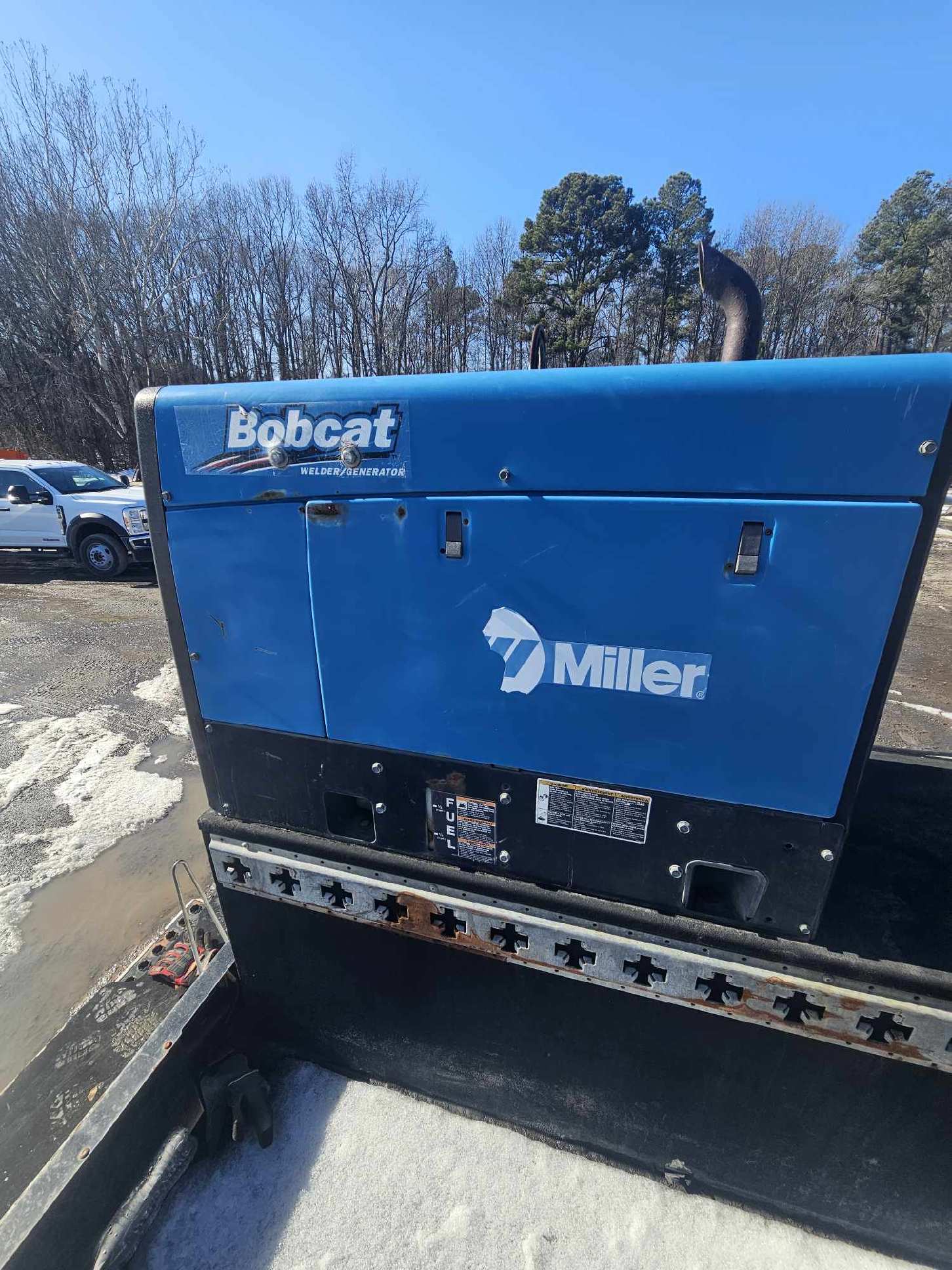 2017 FORD F550 Super Duty Service Truck - view 9 of 26