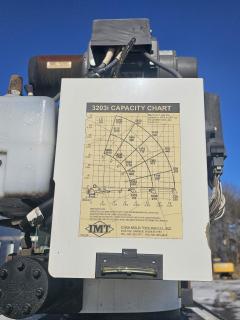 2017 FORD F550 Super Duty Service Truck - Image 16