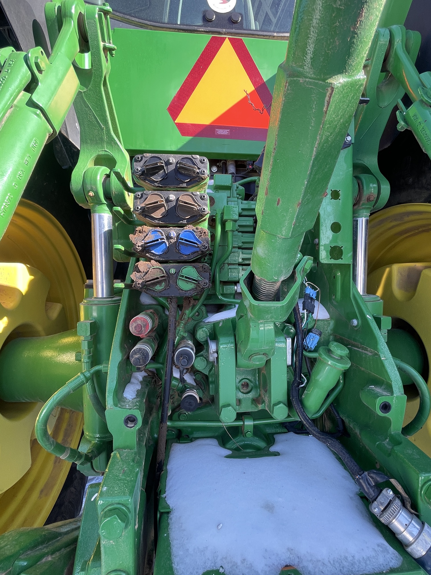 2021 JOHN DEERE 8R 230 - view 18 of 50
