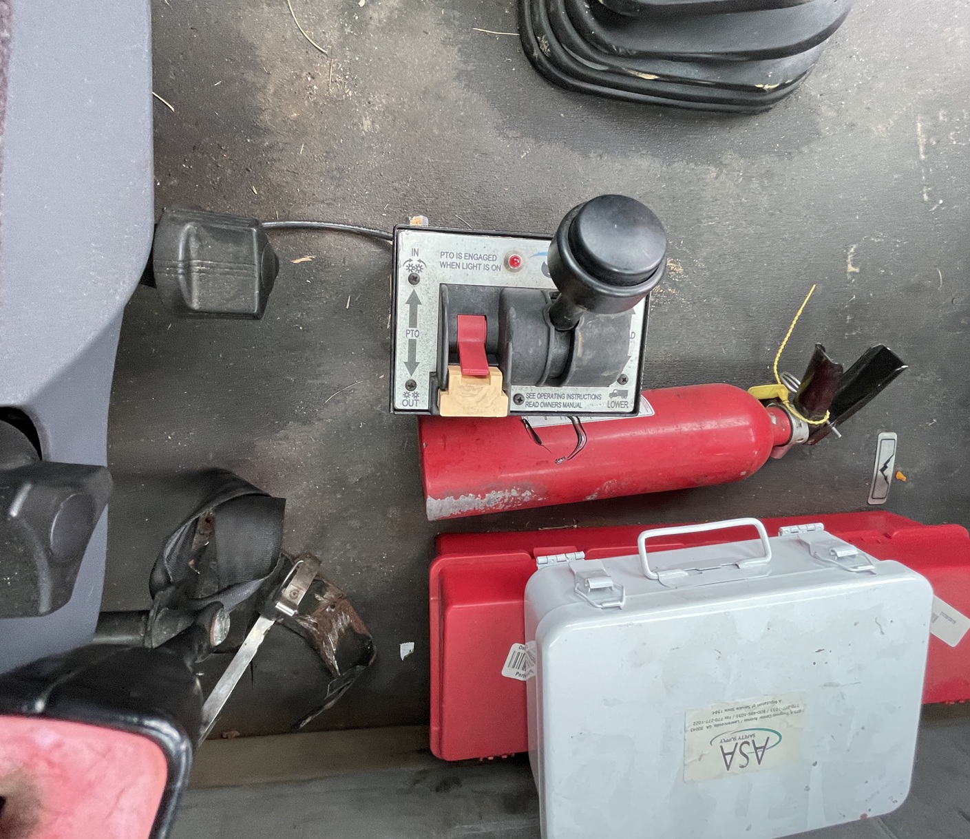 2013 FREIGHTLINER Cascadia Vacuum - Image 24