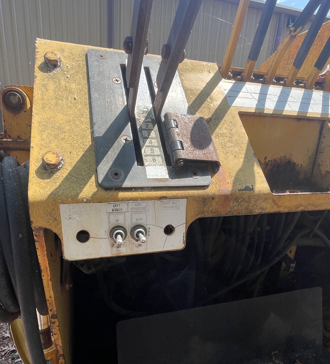 2001 BLAW-KNOX P875 Paver - Image 20