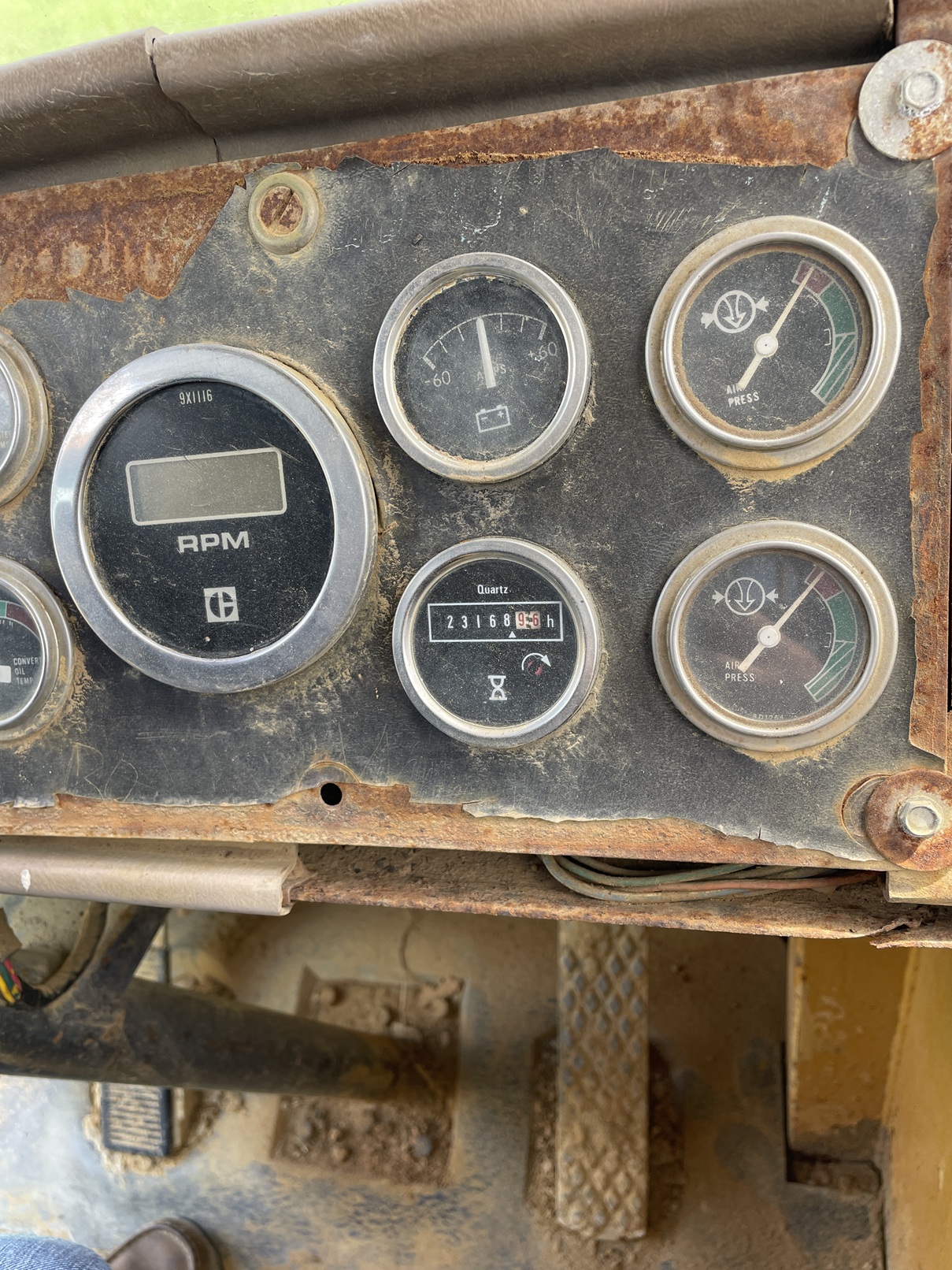 1985 CATERPILLAR D300 - Image 10