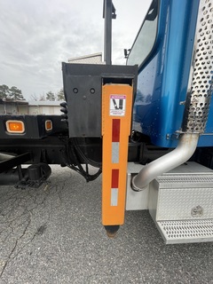 2008 PETERBILT 365 Crane - Image 30