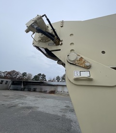 2008 PETERBILT 365 Crane - Image 35