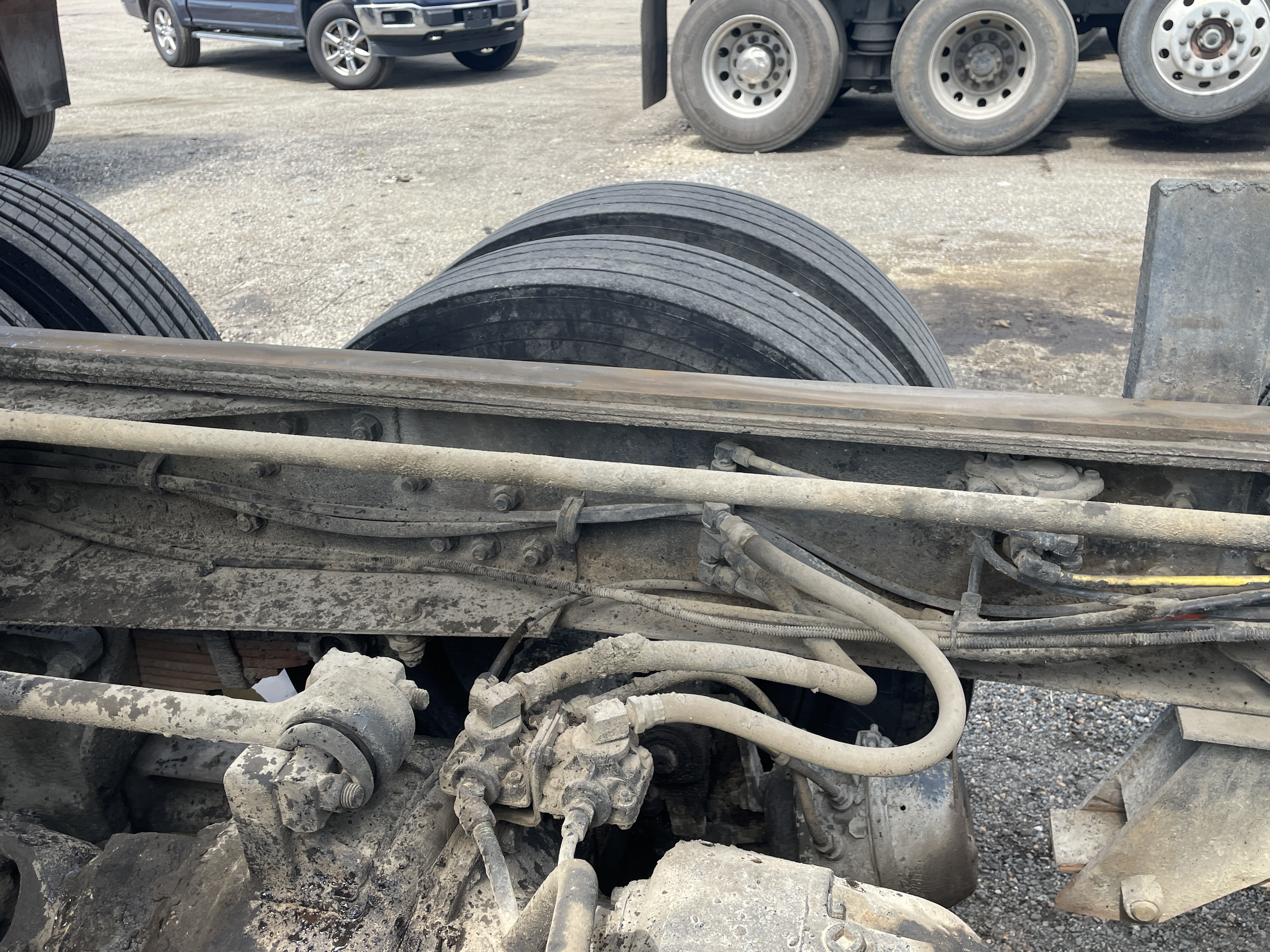 1991 INTERNATIONAL F4700 - Image 40