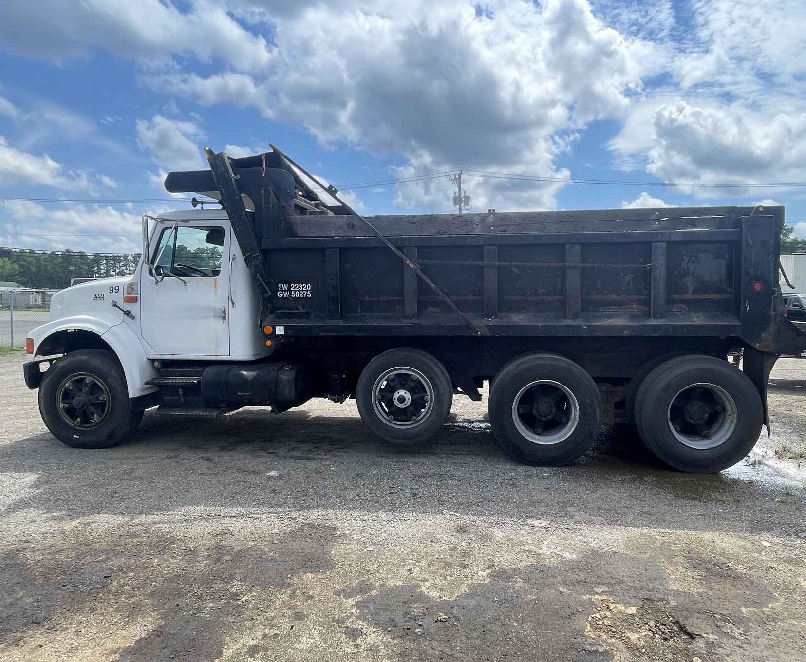 1991 INTERNATIONAL F4700 - Image 6