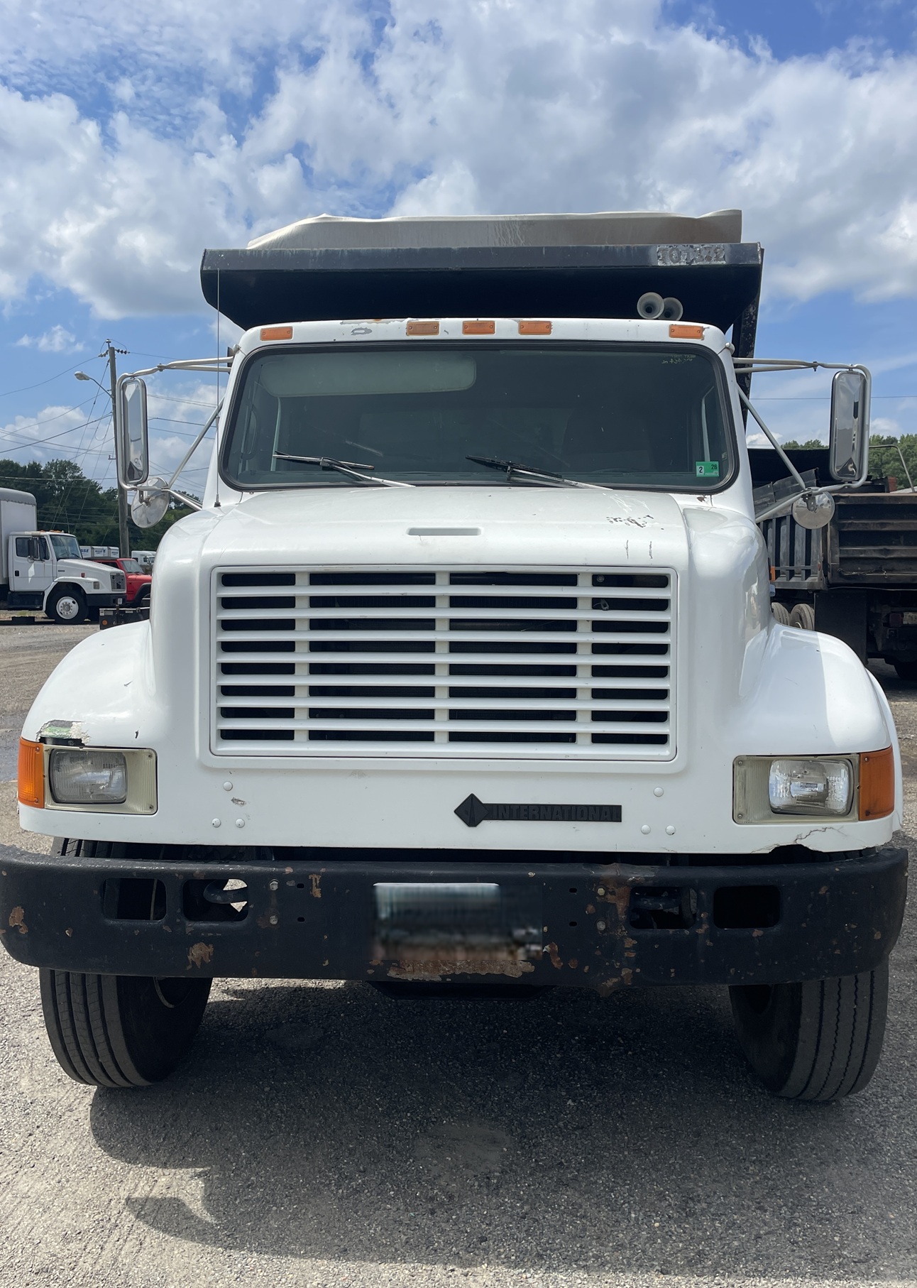 1991 INTERNATIONAL F4700 - Image 2