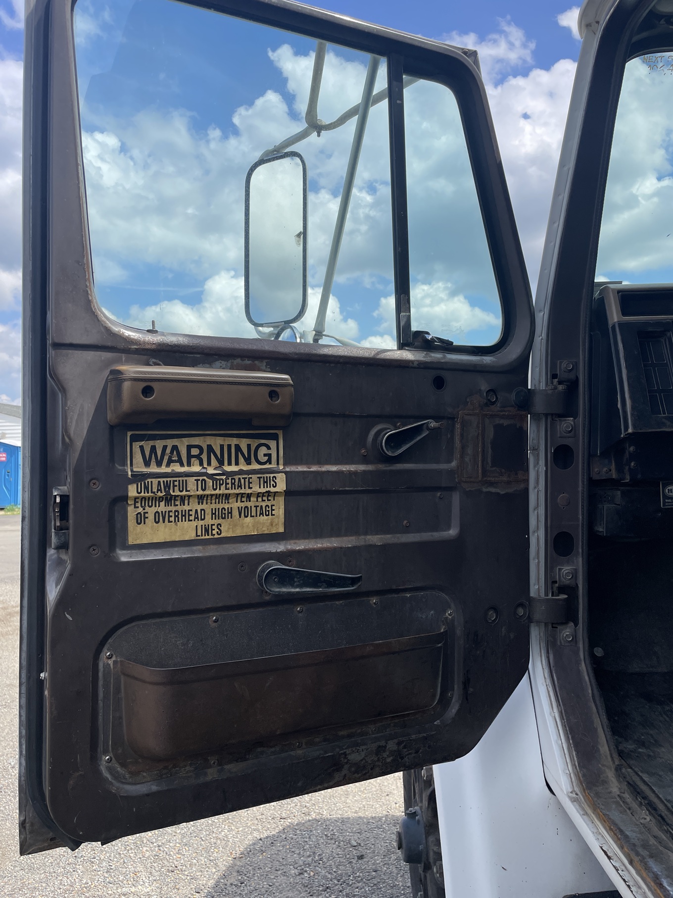 1991 INTERNATIONAL F4700 - Image 12