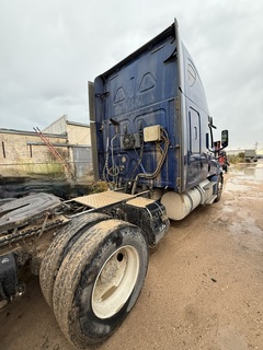 2019 FREIGHTLINER CASCADIA - Image 3