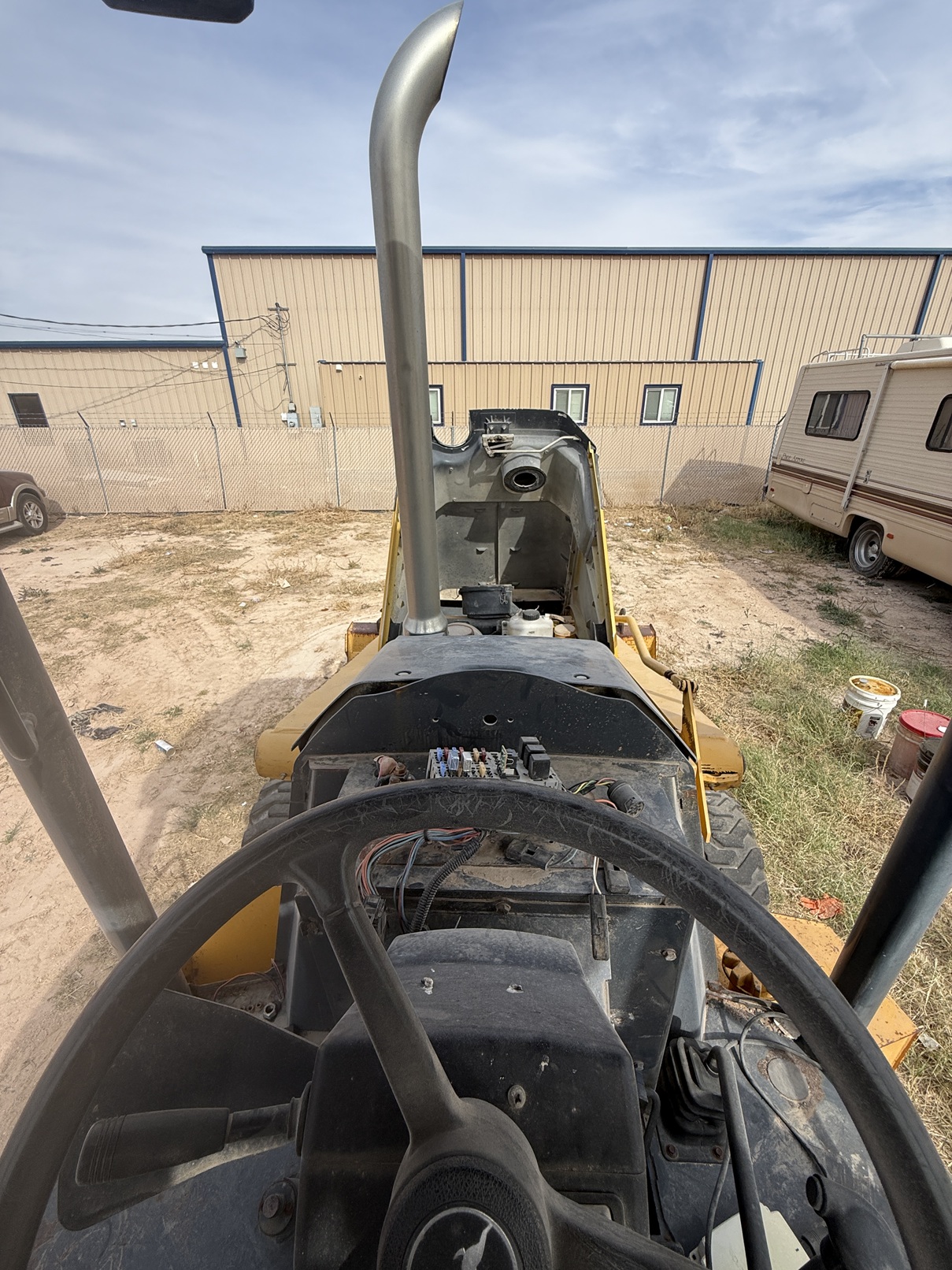 2003 JOHN DEERE 310G - view 8 of 12