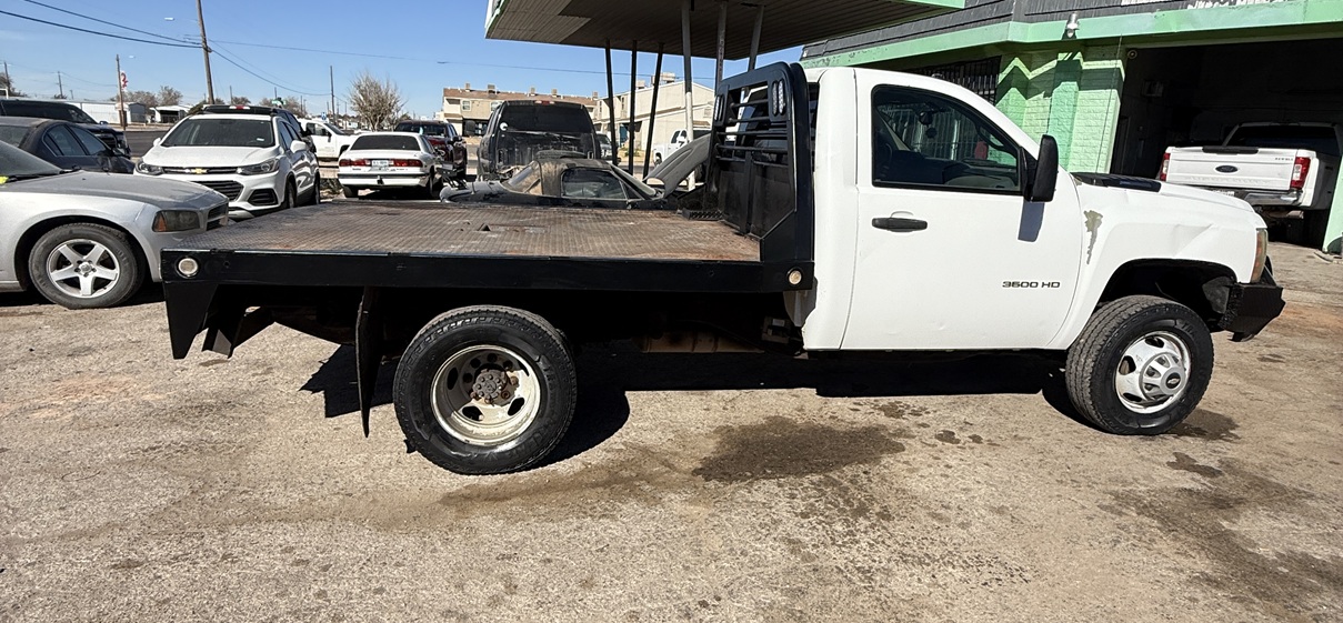 2013 CHEVROLET Silverado 3500HD - Image 5