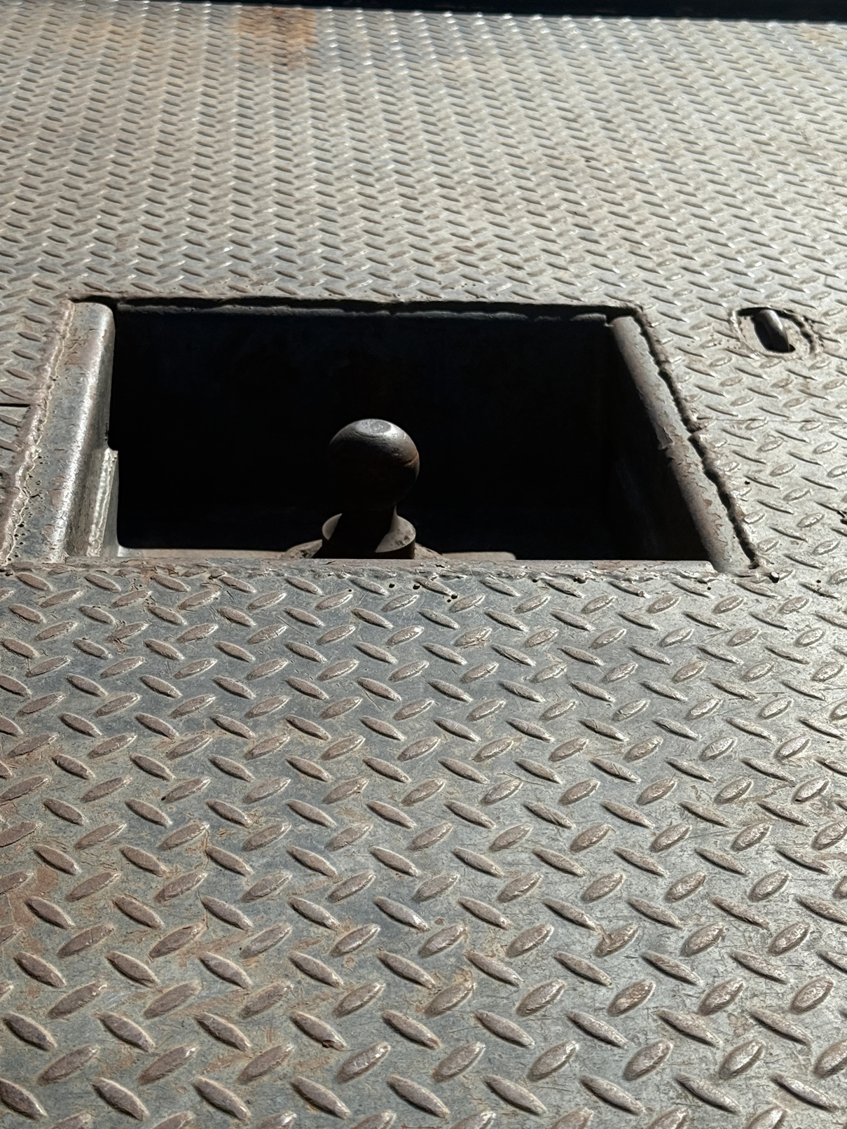 2013 CHEVROLET Silverado 3500HD - Image 14