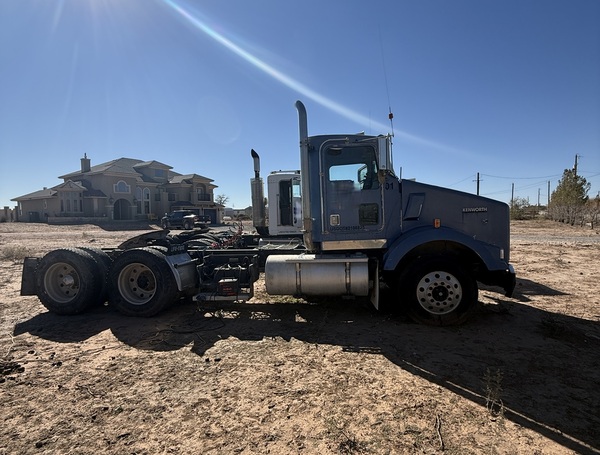 2002 KENWORTH T800
