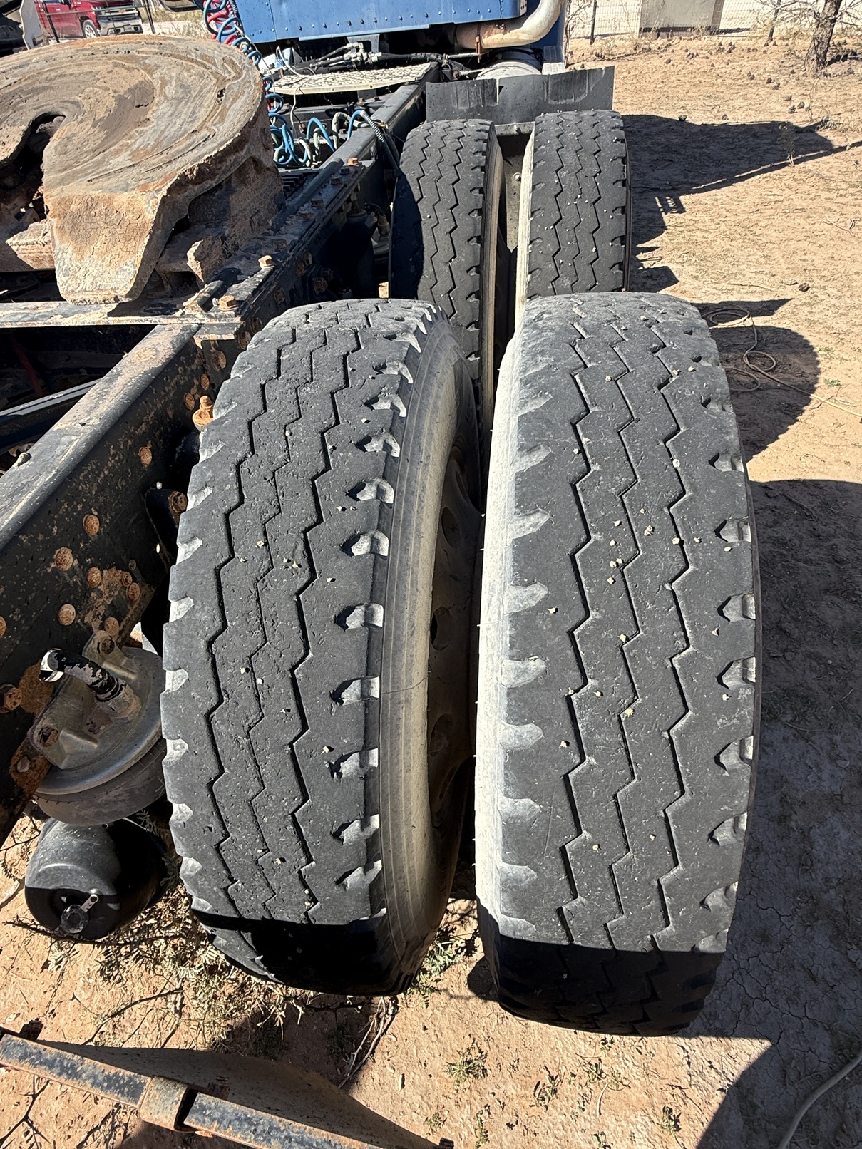 2002 KENWORTH T800 - Image 9