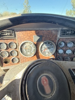 2002 KENWORTH T800 - Image 17